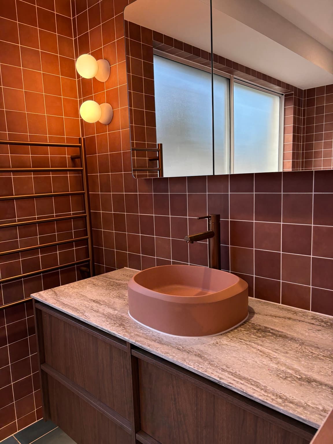 Custom Vanity Fit-Off